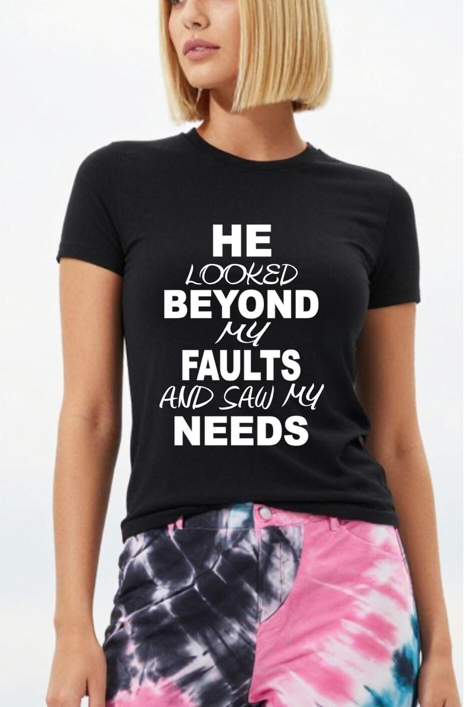 He Looked Beyond My Faults Women's Christian T-shirt